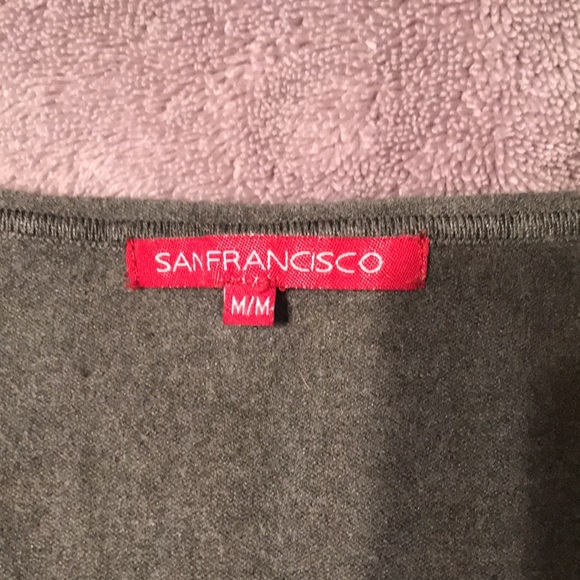 San Francisco woman’s short sleeve sweater. Size Medium. Vintage - Picture 2 of 9